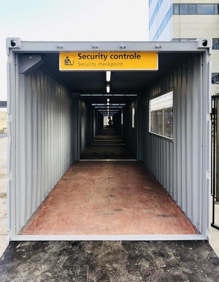 Doorloopcontainers als loop- of fietstunnel | CBOX Containers